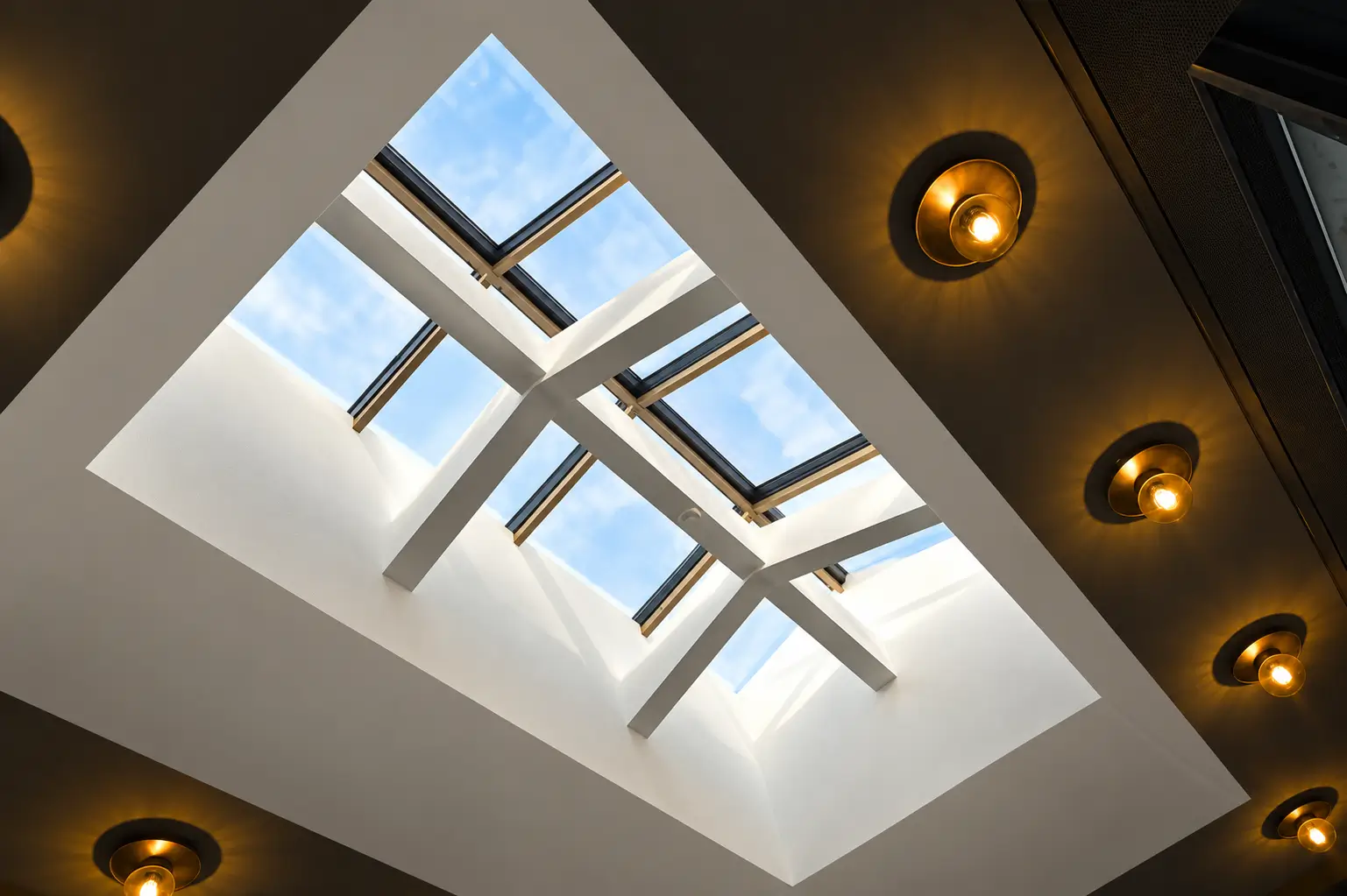 Fixed Glass Roof Lights: Types, Benefits, and What to Consider Before Installation